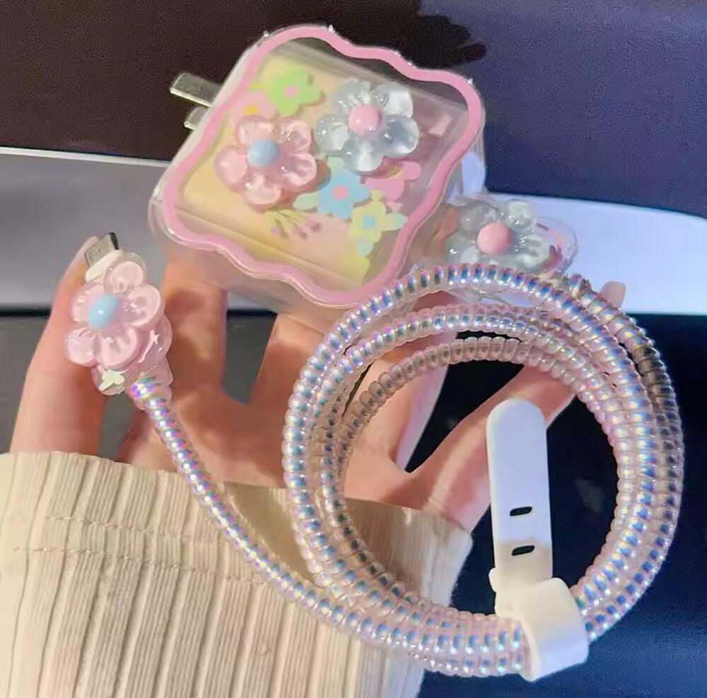 Flowers iPhone Charger Protector P41